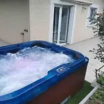 Villa Maison Time Break Jacuzzi - 4 étoiles *